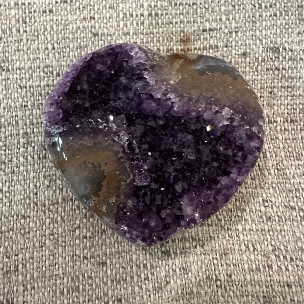 Amethyst crystal heart